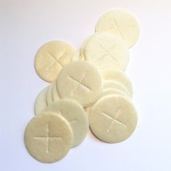 Menighedens hostier med kors