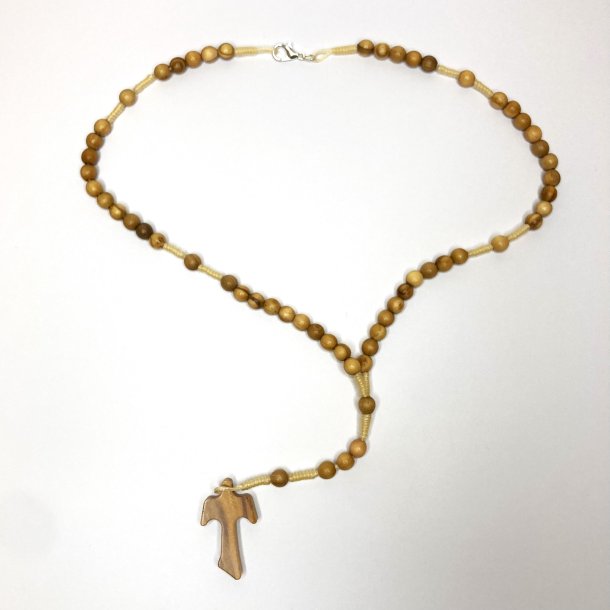 Rosenkrans af oliventr med Tau kors