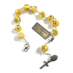 Slvarmbnd med perler af glas med indfattede roser