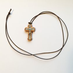 Krucifiks i bomuldssnor