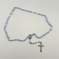 Rosenkrans med himmelbl� glasperler